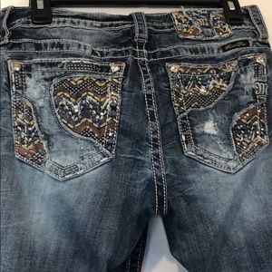 Miss Me Signature Skinny Jeans